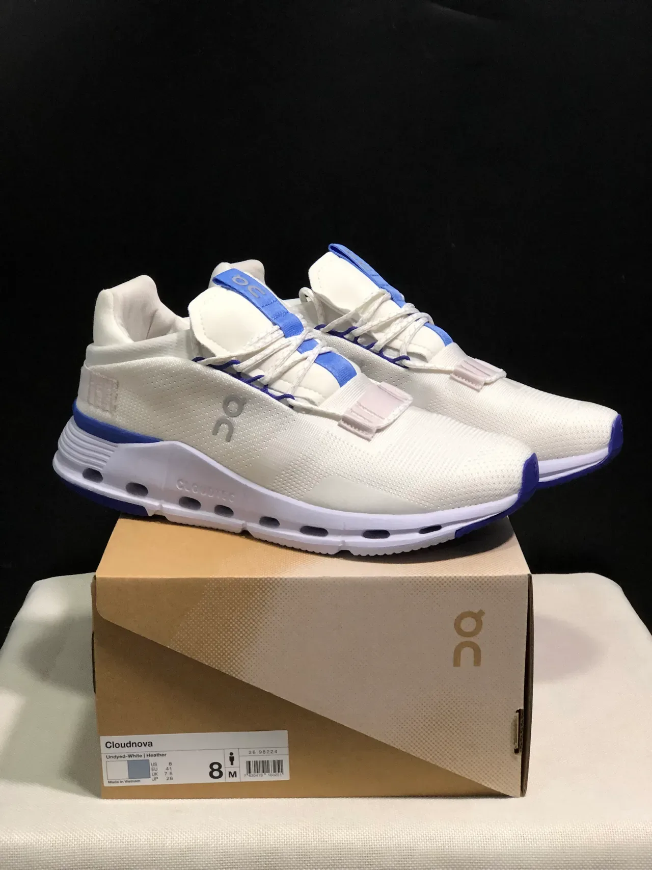 On Cloudmonster Off-White এবং Royal Blue লাইফস্টাইল স্নিকার 5