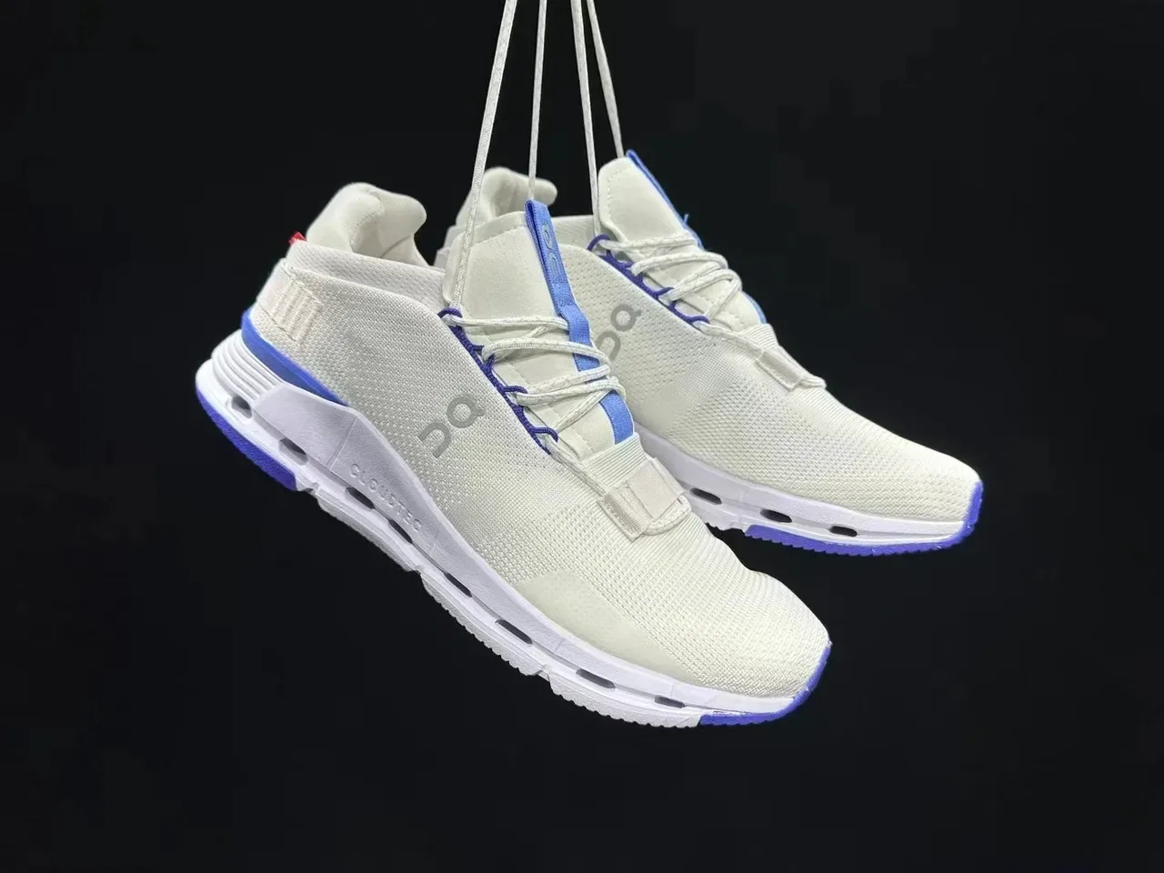 On Cloudmonster Off-White এবং Royal Blue লাইফস্টাইল স্নিকার 8