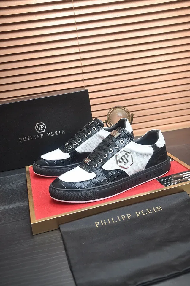 Philipp Plein sneakers lifestyle avec accent patenté noir et blanc 3