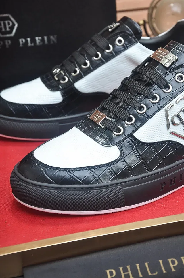 Philipp Plein sneakers lifestyle avec accent patenté noir et blanc 8