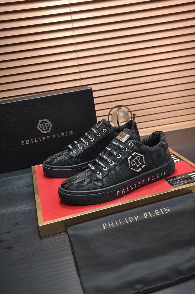 Philipp Plein Tênis Lifestyle com Cordões Pretos 3