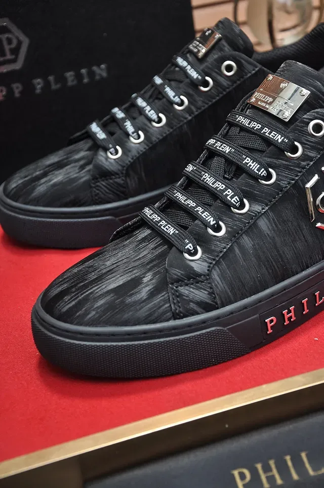 Philipp Plein Tênis Lifestyle com Cordões Pretos 7