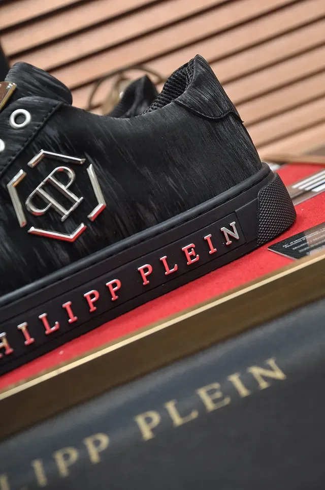 Philipp Plein Tênis Lifestyle com Cordões Pretos 8