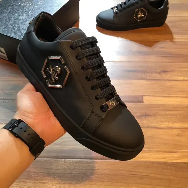 Philipp Plein Black Gold Parte superior de couro sintético Acentos de hardware Tênis lifestyle 3