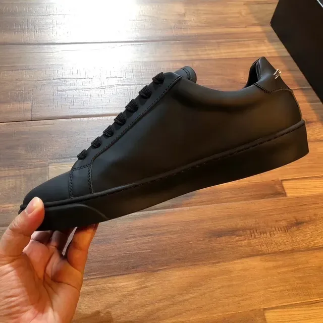 Philipp Plein Black Gold Parte superior de couro sintético Acentos de hardware Tênis lifestyle 5