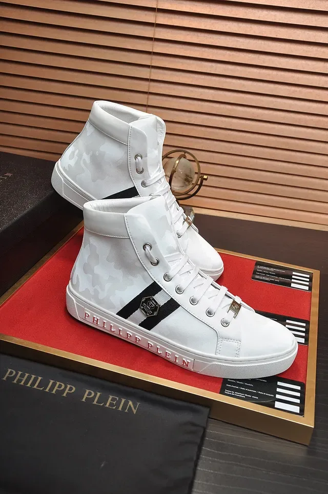Philipp Plein High-Top Camouflage-Print Lifestyle Sneaker 5