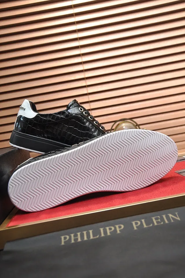 Philipp Plein लाइफस्टाइल स्नीकर काला सिल्वर क्रोकोडाइल एम्बॉस्ड पेटेंट लेदर हैक्सागोनल पीपी लोगो लाइफस्टाइल स्नीकर 4