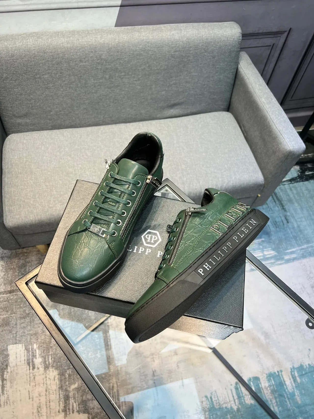 Philipp Plein Sport Vert Noir Cuir Embossé Crocodile Détail Fermeture Éclair Côté Sneakers Lifestyle 3