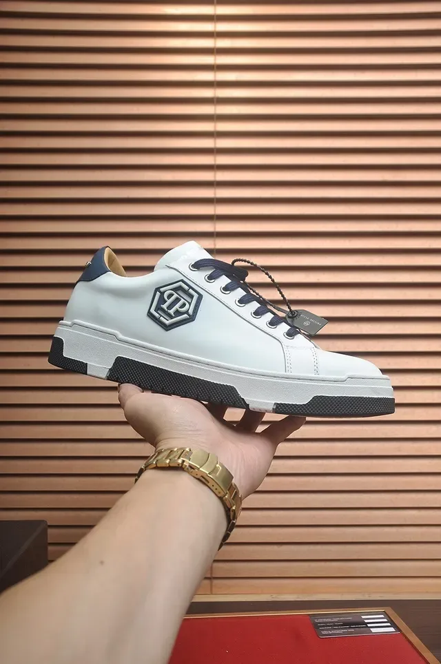 Philipp Plein White and Navy Hexagonal Logo Lifestyle Sneakers 2