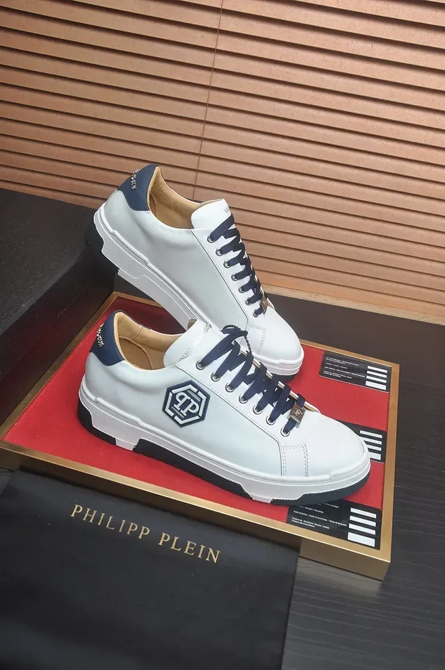 Philipp Plein White and Navy Hexagonal Logo Lifestyle Sneakers 6