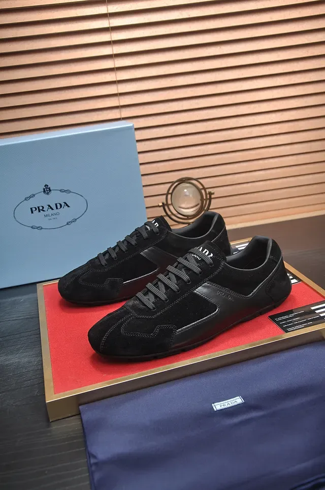 Prada 黑色麂皮拼接皮革生活方式运动鞋 4