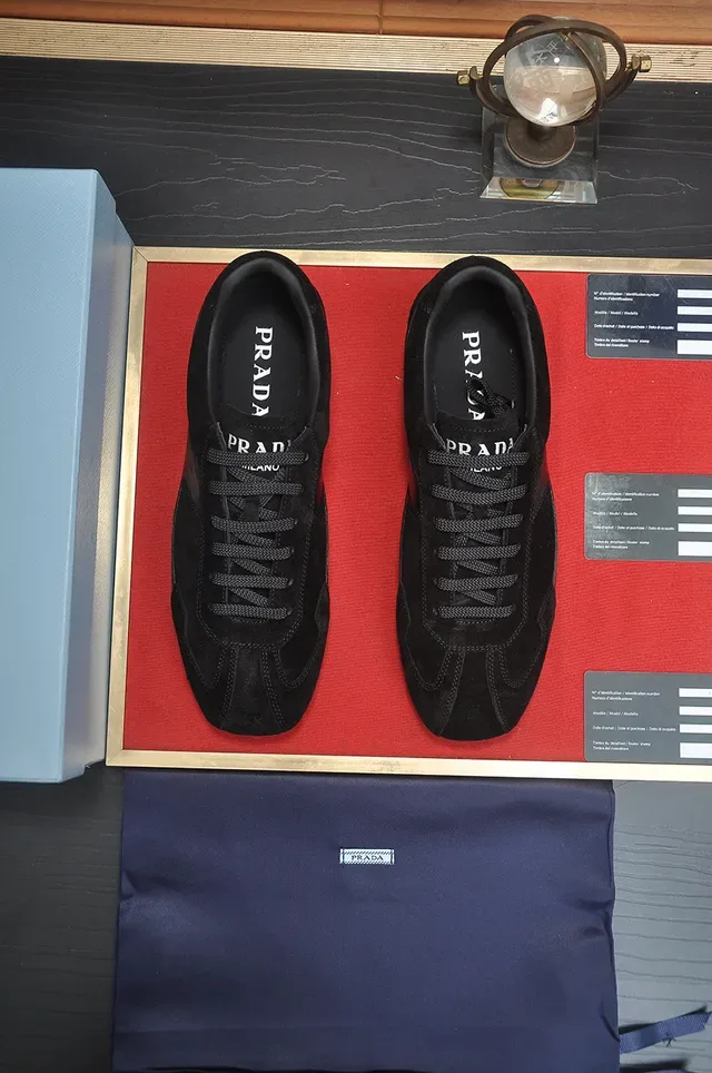 Prada 黑色麂皮拼接皮革生活方式运动鞋 5
