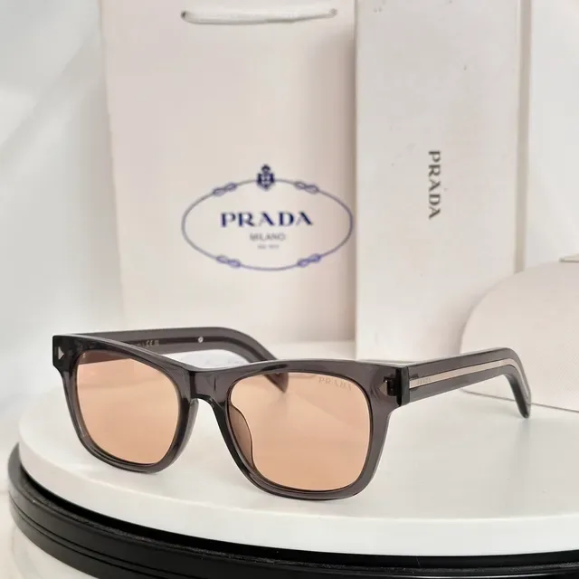 Prada Gafas de Sol Marco Rectangular de Acetato Marrón Dorado 7