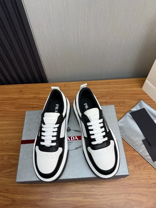 Prada Cloudbust preto e branco tênis lifestyle 2