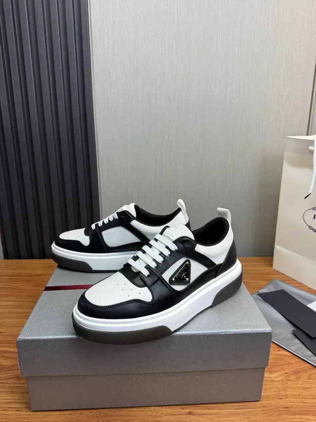 Prada Cloudbust preto e branco tênis lifestyle 3