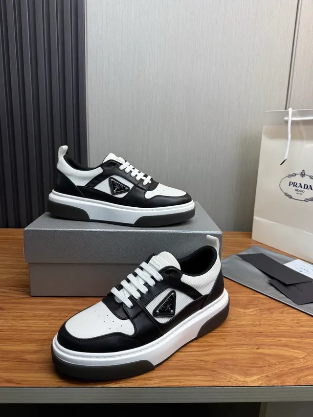 Prada Cloudbust preto e branco tênis lifestyle 4