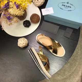 Prada Cloudbust सोने भूरा क्रॉसक्रॉस पट्टियाँ एस्पाड्रिल लिपटा प्लेटफॉर्म केजुअल सैंडल