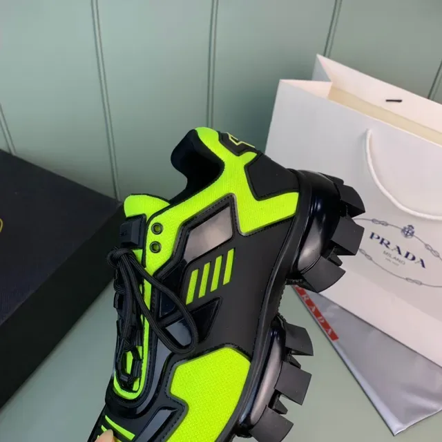 Prada Cloudbust Sneakers Chunky Vert Néon et Noir 2