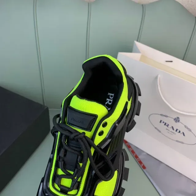 Prada Cloudbust Sneakers Chunky Vert Néon et Noir 3