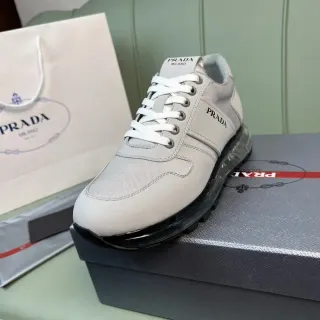 普拉达 浅灰色 网面 合成 生活方式运动鞋