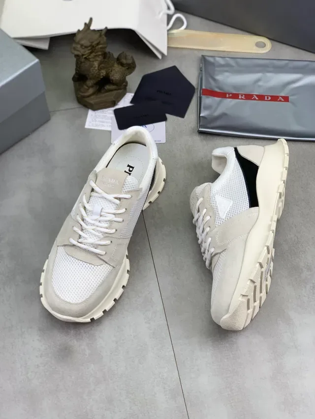 Prada Sneakers Lifestyle en Maille et Daim Low-Top 5