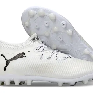 Puma Future Z 钉地足球鞋