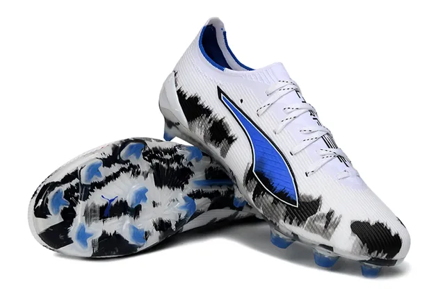 Puma Future Z Chaussures de football Blanc Bleu Basse Coupe Empeigne Maille Lacets Asymétriques Sol Ferme 4
