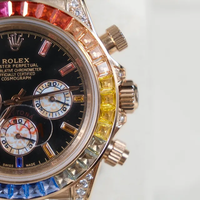 Rolex Cosmograph Daytona বর্ণিল রত্ন-জড়ানো কিনারা কালো ডায়াল গোলাপী সোনা যান্ত্রিক ঘড়ি 7