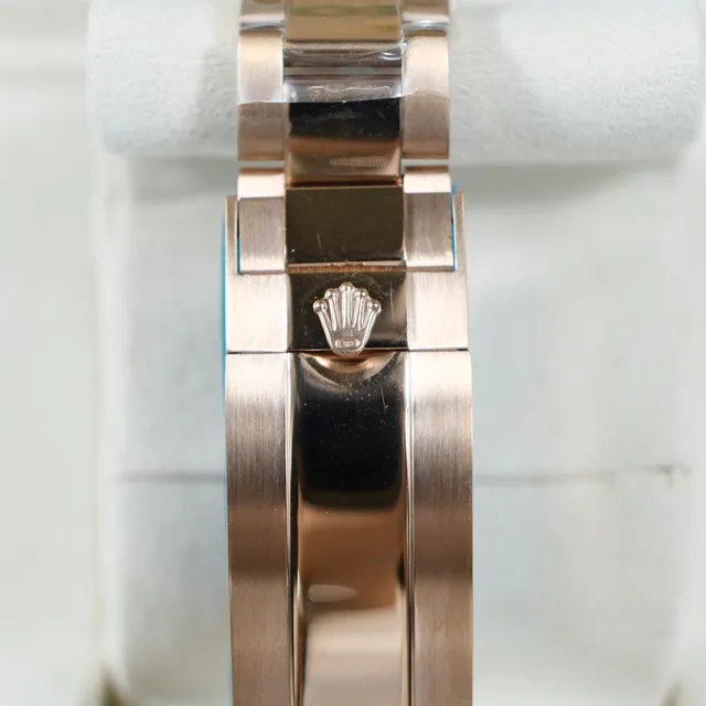 Rolex Cosmograph Daytona বর্ণিল রত্ন-জড়ানো কিনারা কালো ডায়াল গোলাপী সোনা যান্ত্রিক ঘড়ি 8
