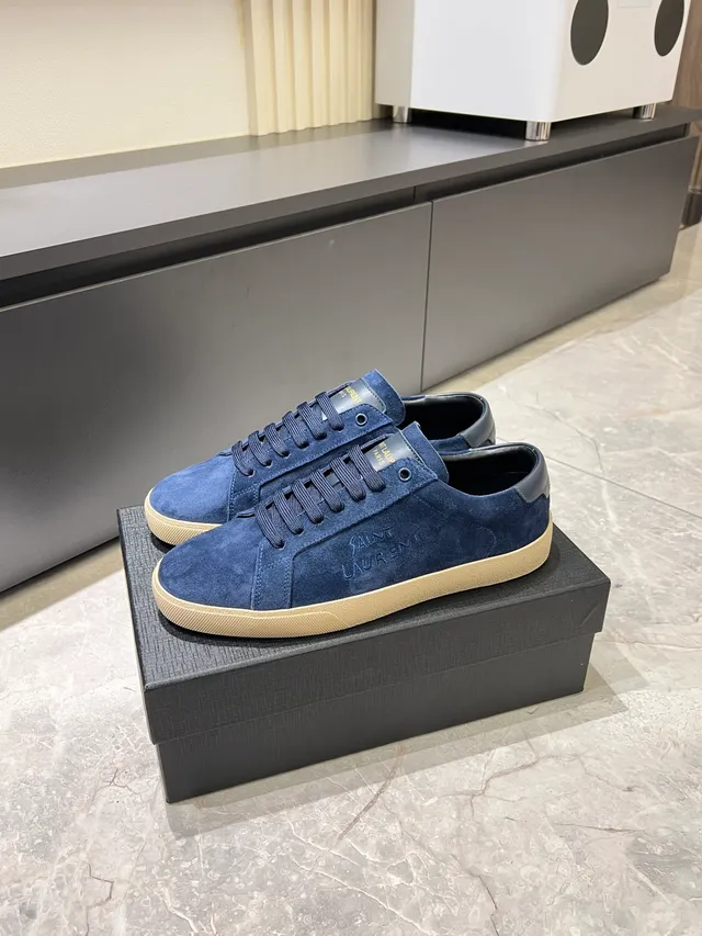 Saint Laurent حذاء رياضي أسلوب حياة من جلد الغزال الأزرق مع شعار مطبوع 5