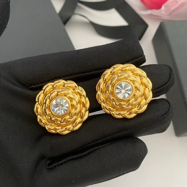 Saint Laurent 金色绳结扭转水晶耳钉 9