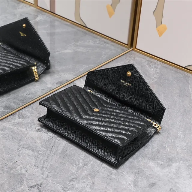 Saint Laurent Loulou Sac beige matelassé à chaîne 7
