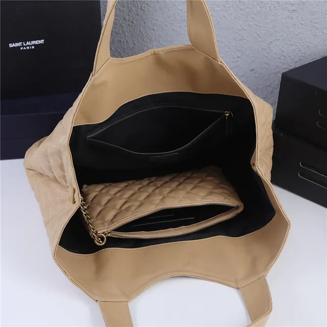 Saint Laurent Loulou 绗缝黑色皮革托特包 2