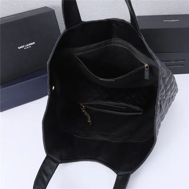 Saint Laurent Loulou 绗缝黑色皮革托特包 11