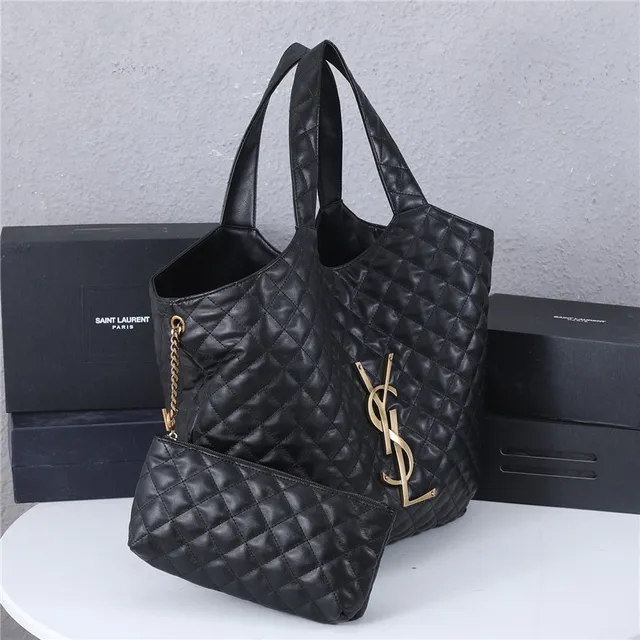 Saint Laurent Loulou 绗缝黑色皮革托特包 17