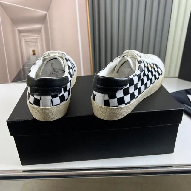Saint Laurent Branco Preto Painel Xadrez Logo Dourado Sneakers Lifestyle 6