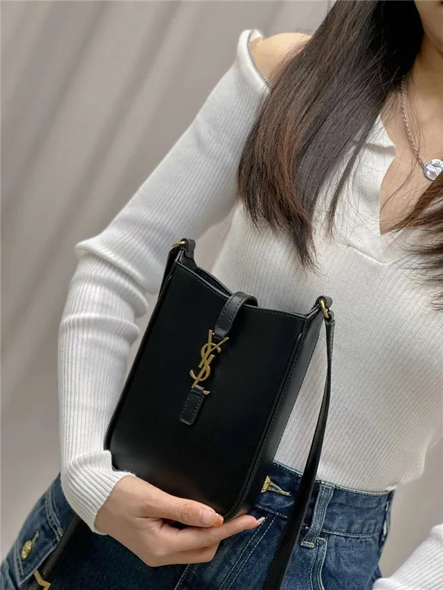 Saint Laurent White Gold Structured Leather YSL Monogram Messenger Bag 18