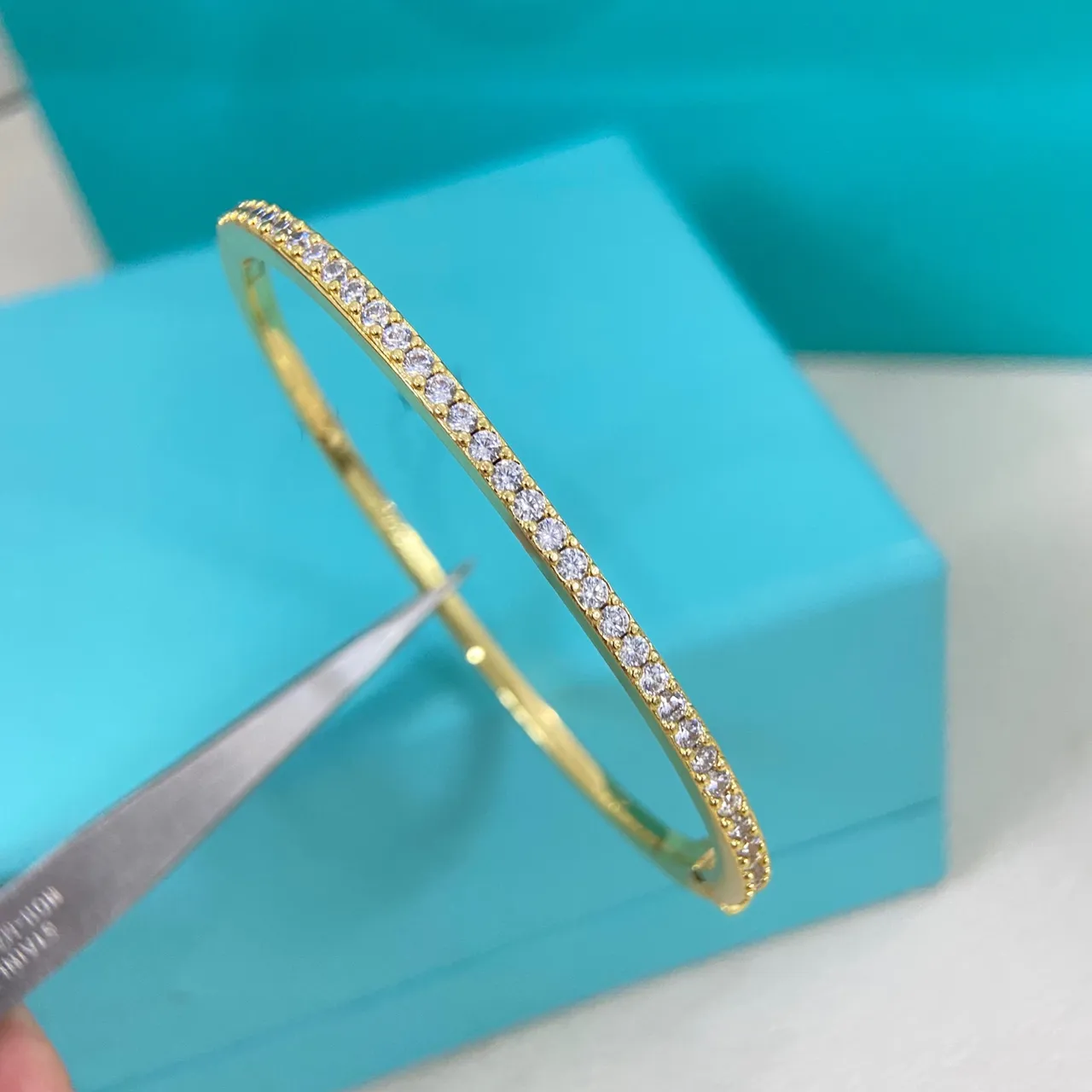 Tiffany & Co. 金银 三排 Pavé 铰链 手镯 8