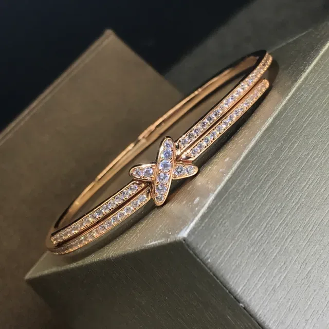 Tiffany & Co. HardWear Pavé X-Motif कंगन 6