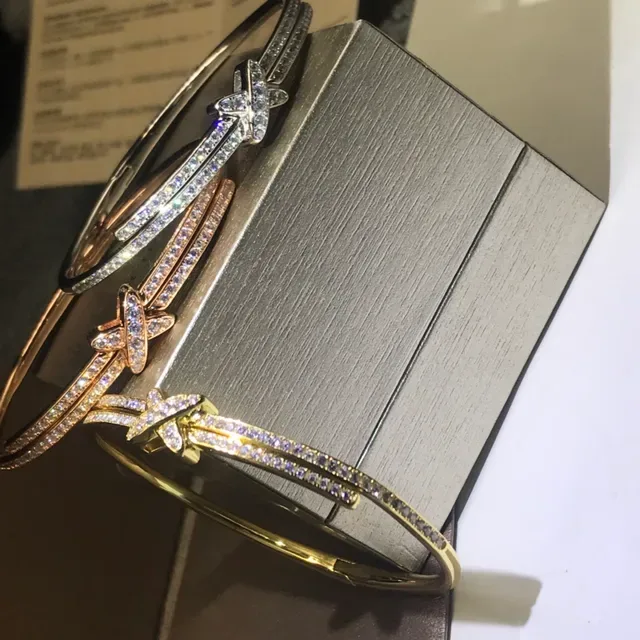Tiffany & Co. HardWear Pavé X-Motif कंगन 9