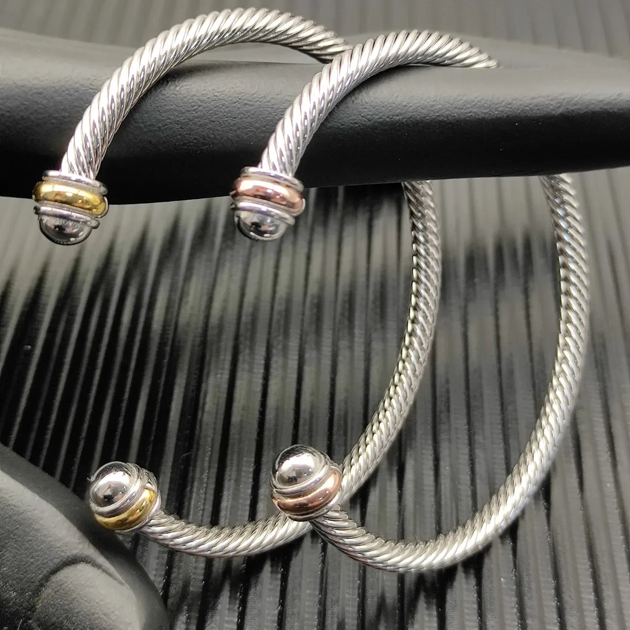 Tiffany & Co. HardWear Pulsera de Cable Trenzado Abierta 4