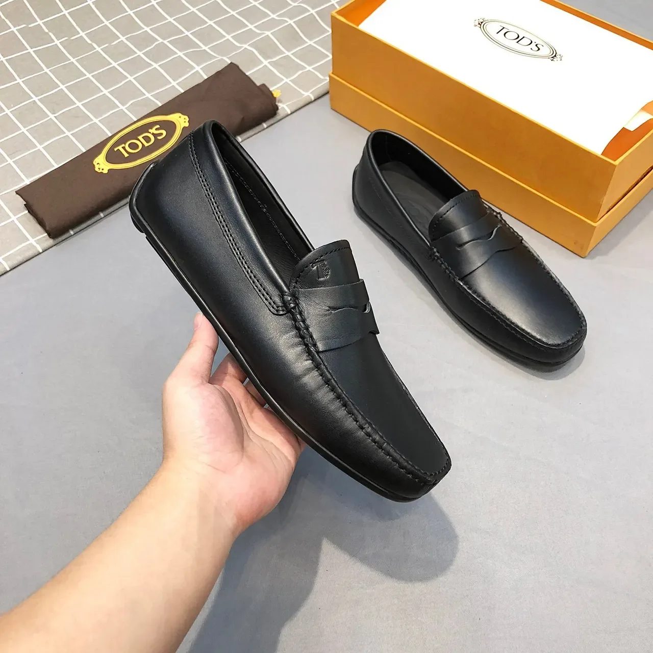 Tod's Penny Strap Loafer Black Leather Loafer 9