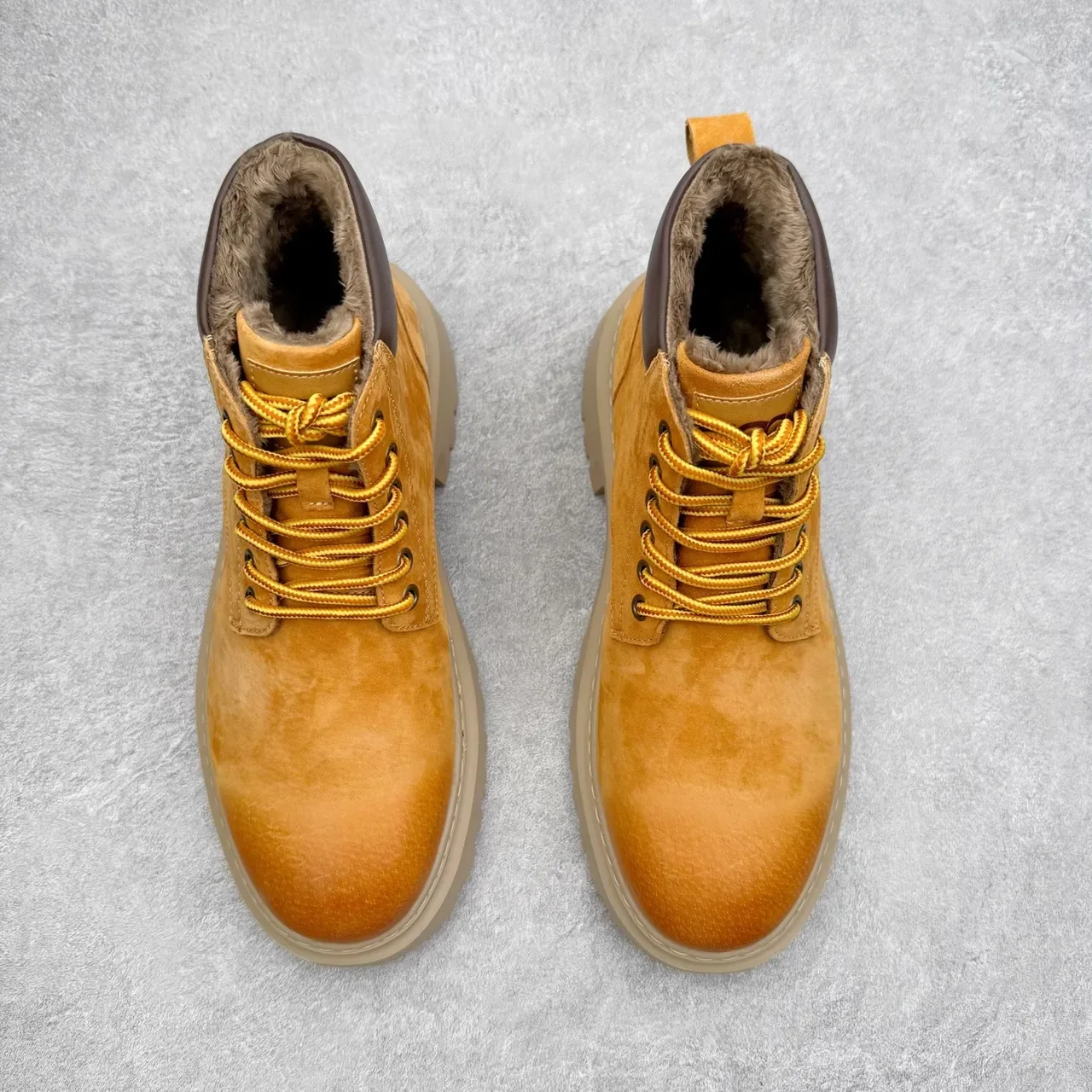 UGG Ante Beige Negro Bota Trabajo Tacón Gruesa Agujetas 2