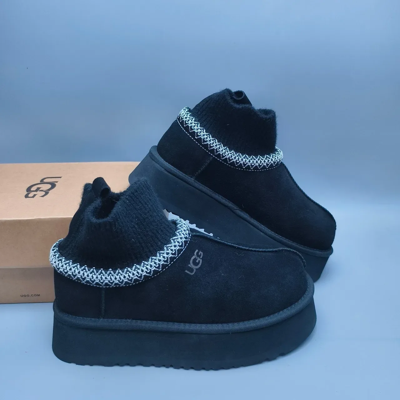 UGG Botas de Nieve Negro Gris Suela Plataforma Forro Tejido 6