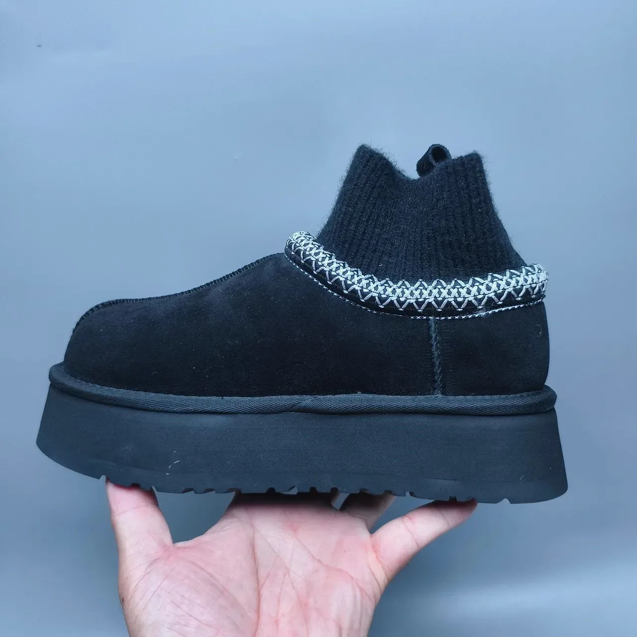 UGG Botas de Nieve Negro Gris Suela Plataforma Forro Tejido 7