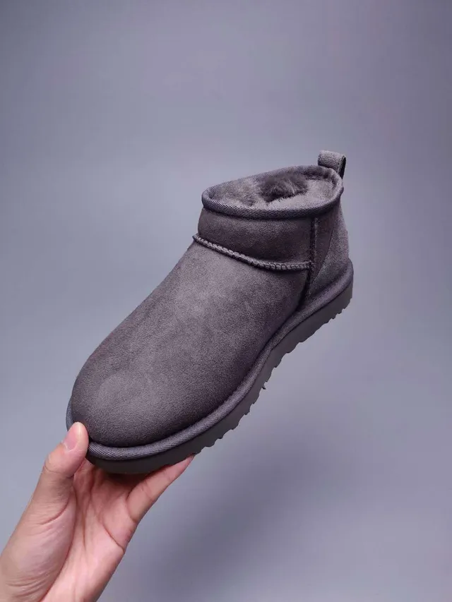 UGG Classic Mini Black Suede Shearling-Lined Snow Boots 12