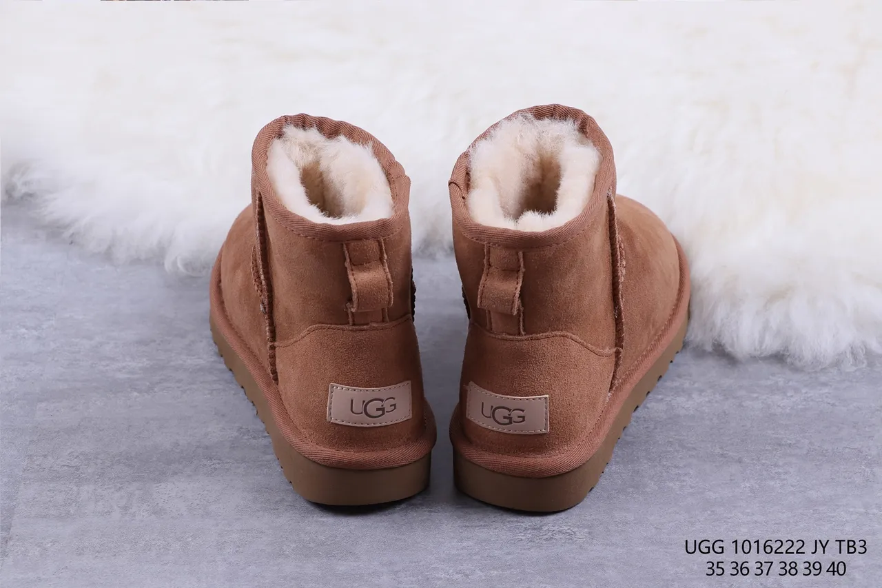 UGG Classic Mini Chestnut Suede Shearling-Lined Snow Boots 8