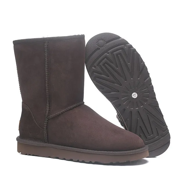 UGG Classic Short চকলেট ব্রাউন সুয়েড স্নো বুট 12