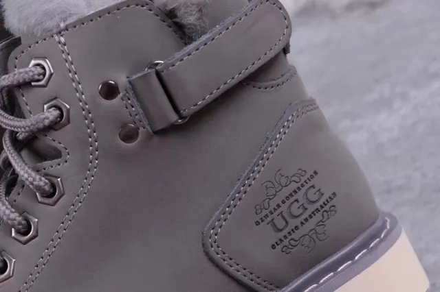 UGG 灰米色 系带 羊毛内里 踝靴 4