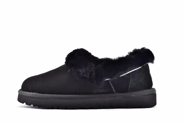 UGG Nita Sapatos Casuais Pretos com Forro de Pele de Ovelha Slip-On 8